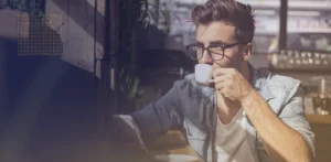 Koffein und Intervallfasten ein Cheat oder ein Hack? Vorteile von Kaffee und Fasten.