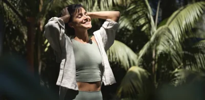 donna alla luce del sole