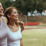 mujeres corriendo